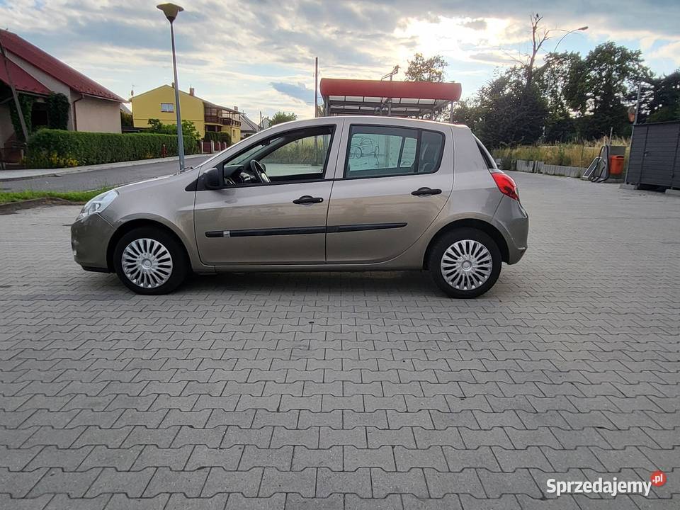 Renault Clio z Niemiec Clio Przeworsk