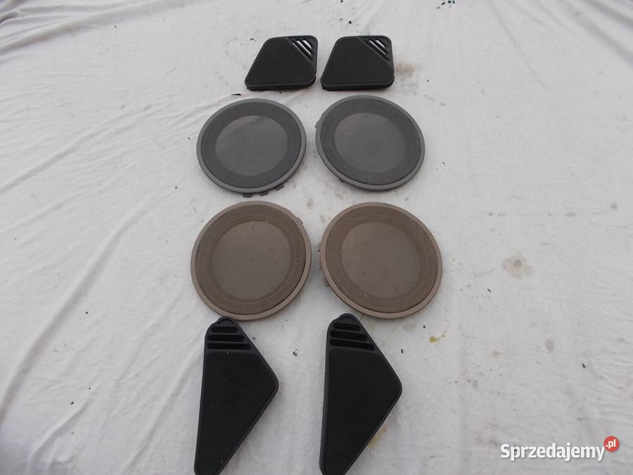 Osłonazaślepka maskownica głośnika BMW 5 E34 Poniatowa