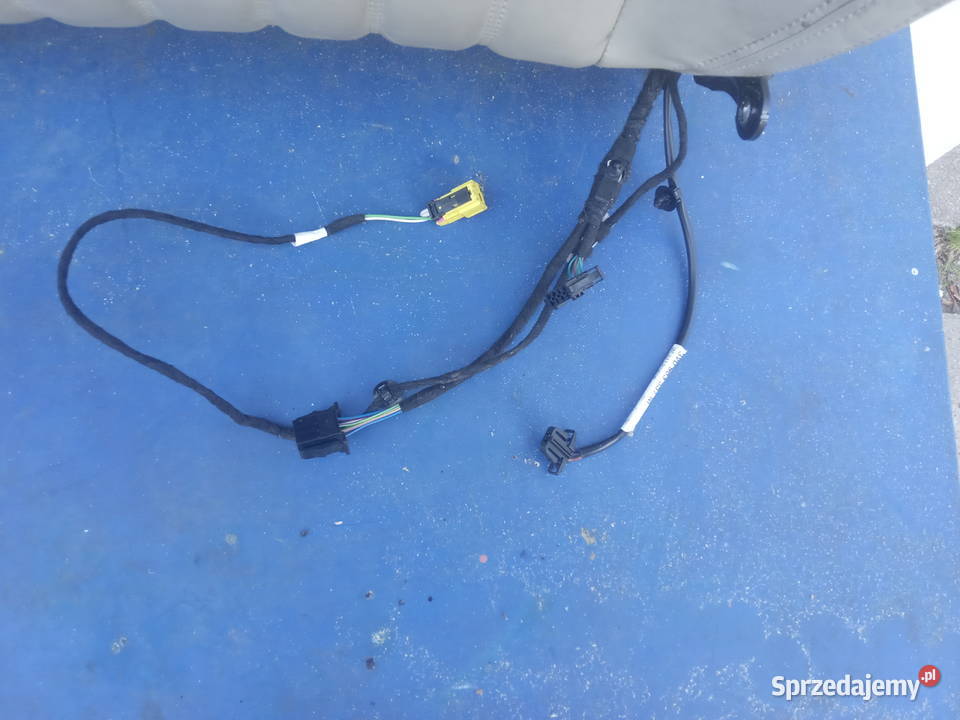 SKODA SUPERB III LAURINKLEMENT OPARCIE FOTELA
