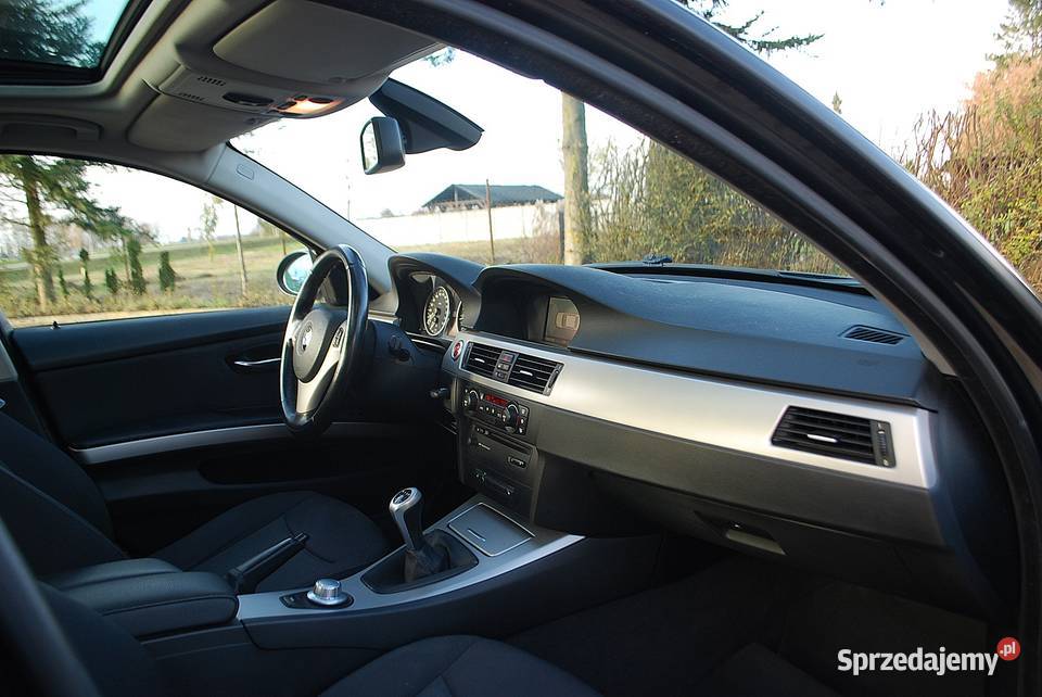 BMW E90 20 benzyna Przebieg 139 000 Włynkówko sprzedam