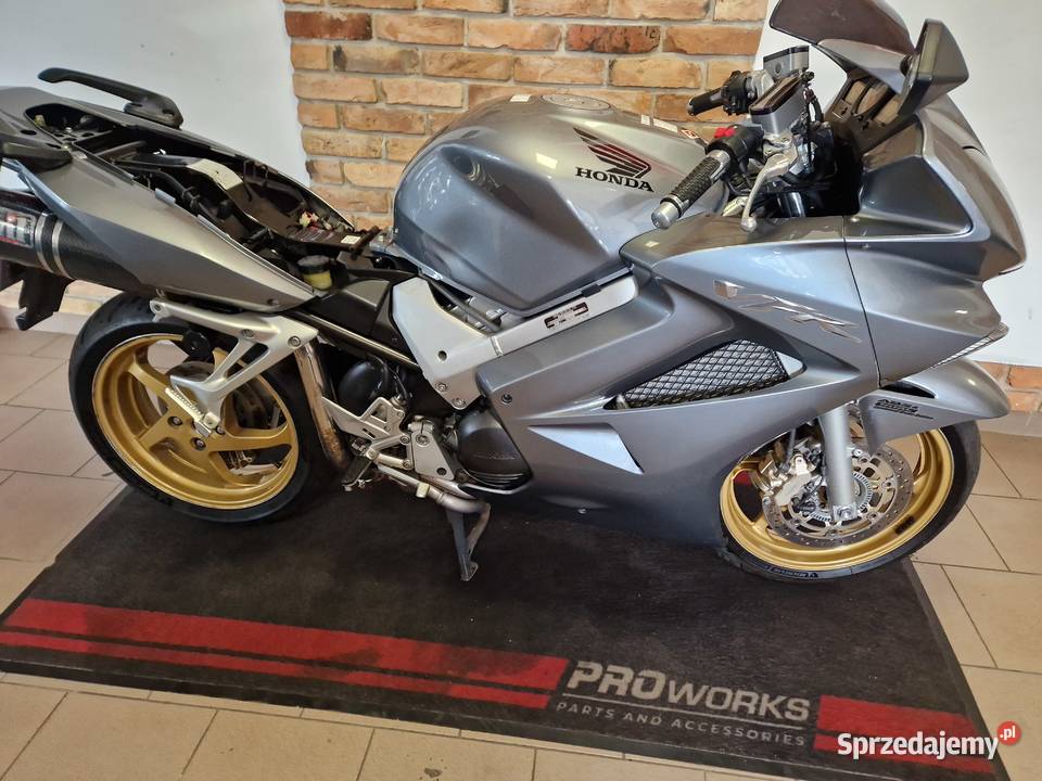 HONDA VFR 800 VFR800 VTEC ABS 2010R 782cm3 Kórnik