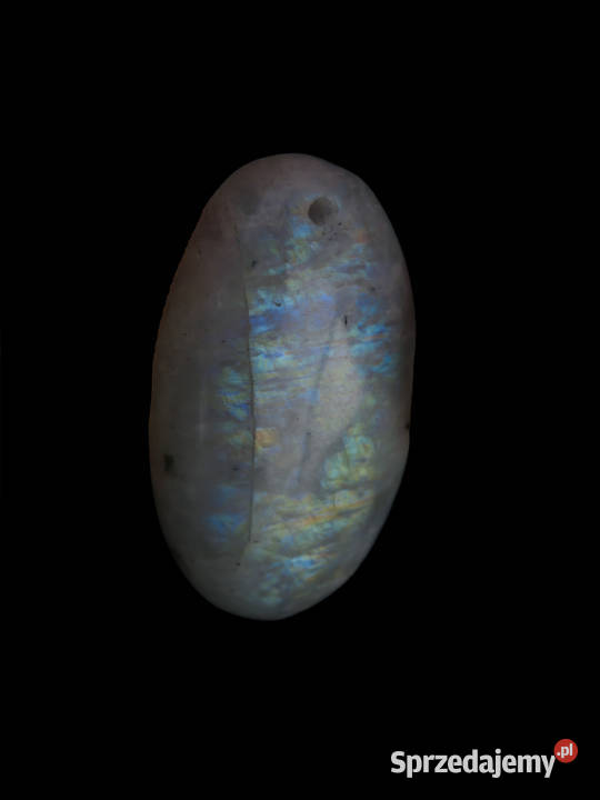 Miedziany wisiorek kamień księżycowy rękodzieło Wieliczka