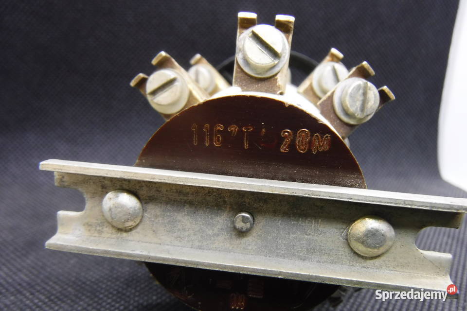 Przełącznik pakietowy 1167T20M łącznik 10A 500V