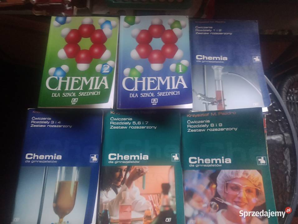 Podręczniki szkolne Dywity