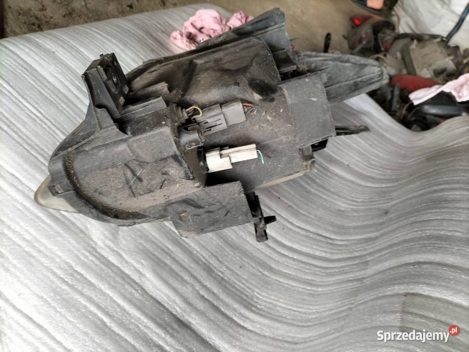 Mazda MPV Reflektor Lampa Lewa Przód P3814L Kamień-Kolonia