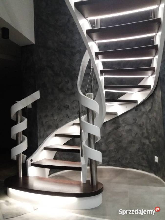 schody giete krecone balustrady kute szklane Schody wewnętrzne Tokarnia