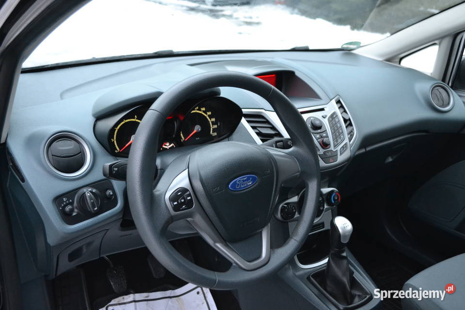 Ford Fiesta Mk7 12 Samochód w 100 Bezwypadkowy Kielce