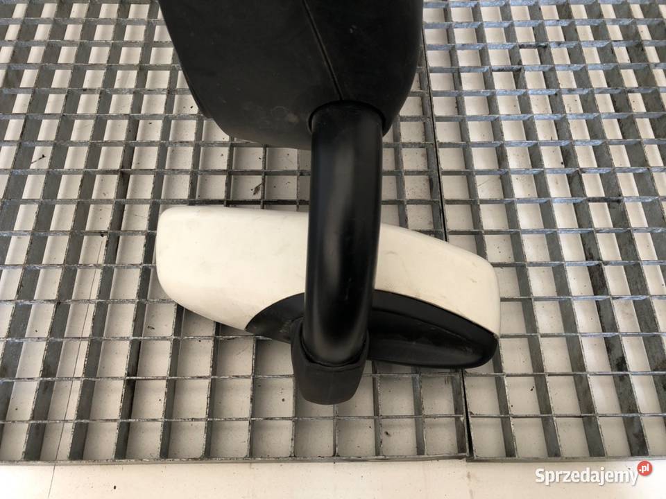 LUSTERKO PRAWE elektryczne DAF XF Ciągnik sprzedam