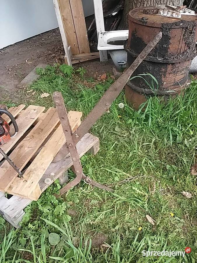 Stary podnośnik dźwigniowy do maszyn rolniczych Kołobrzeg