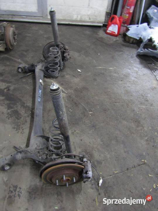 BELKA OŚ ZAWIESZENIA TYŁ TYLNA 13 VVTi TOYOTA