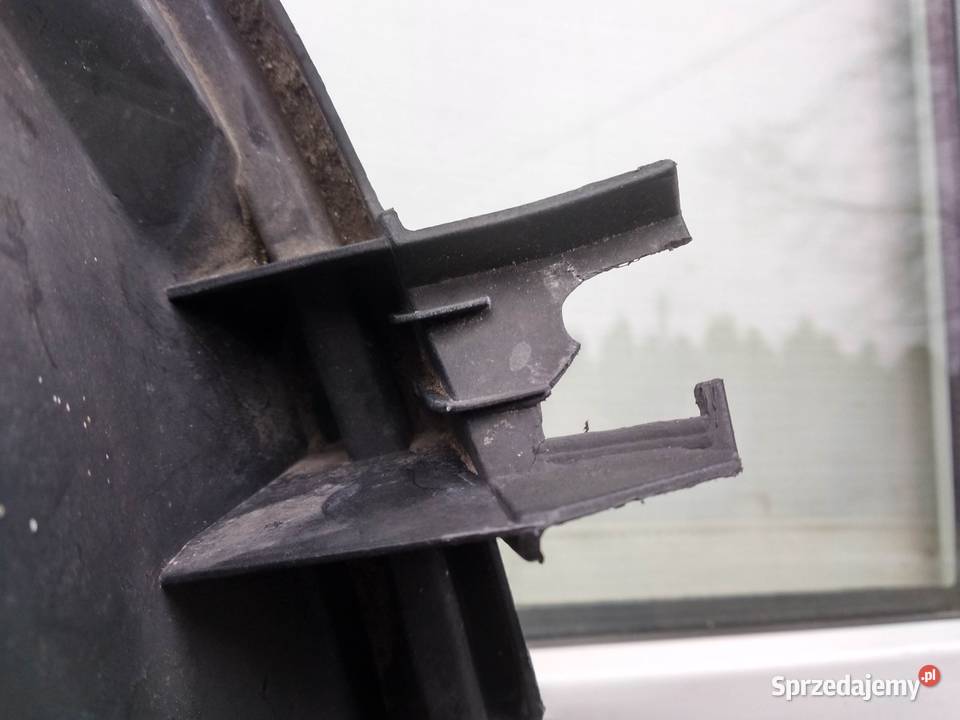 Renault Clio 2 II Thalia lampa przednia lewa