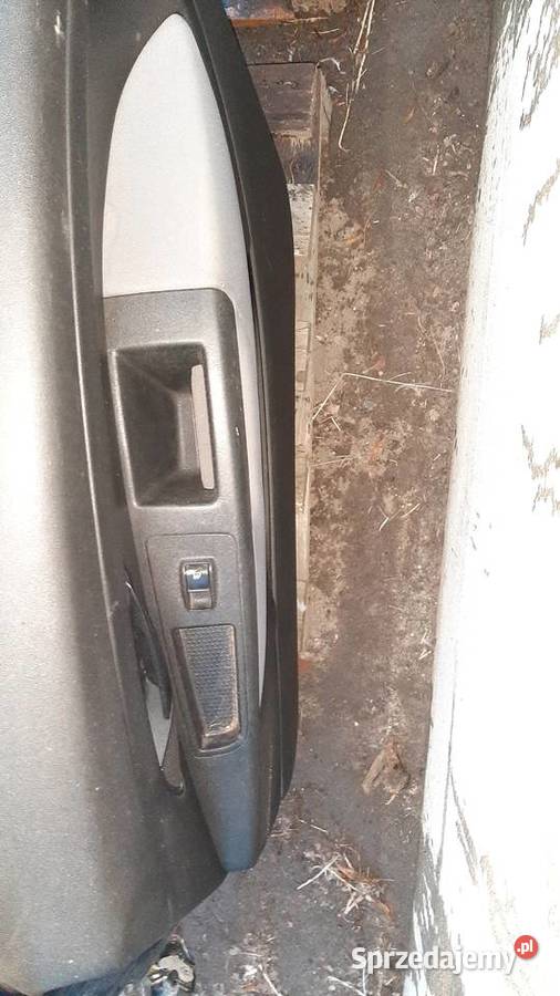 drzwi prawe Fiat Grande Punto lak 475 475A dolnośląskie Dębno