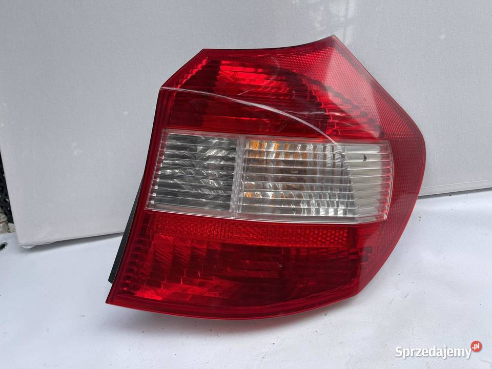 BMW 1 PRAWA LAMPA TYŁ osobowe Ostroróg