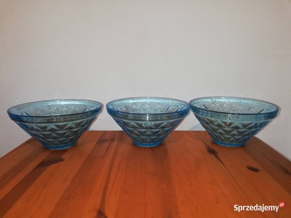 Szkło Ząbkowice proj KupczykMisa Trójkąty