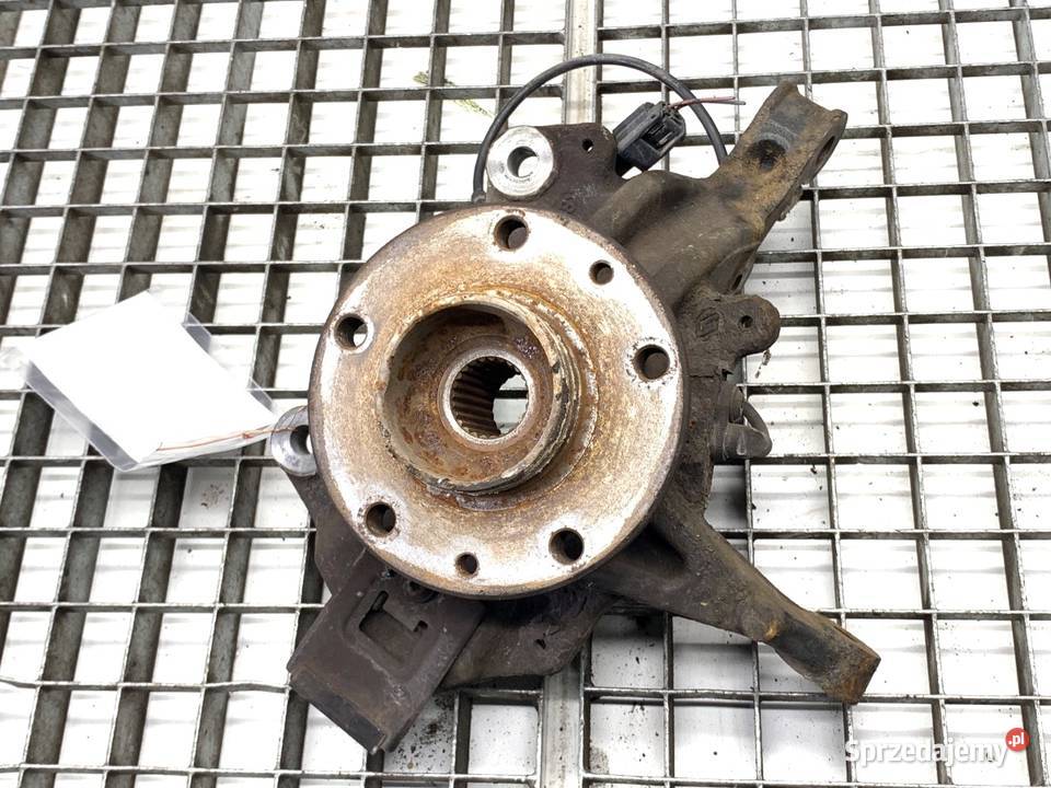 ZWROTNICA LEWY PRZÓD RENAULT MEGANE III 14 131