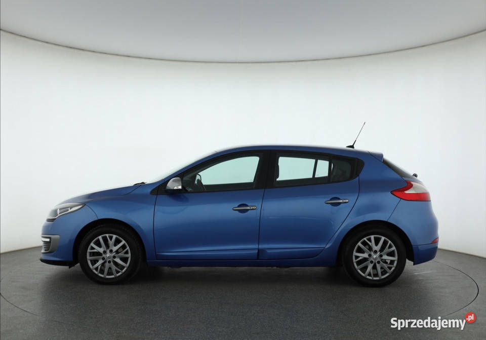 Renault Megane 12 TCe podgrzewane fotele