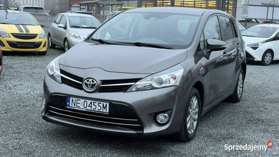 Toyota Verso 18 Benzyna Zarejestrowany isofix Elbląg