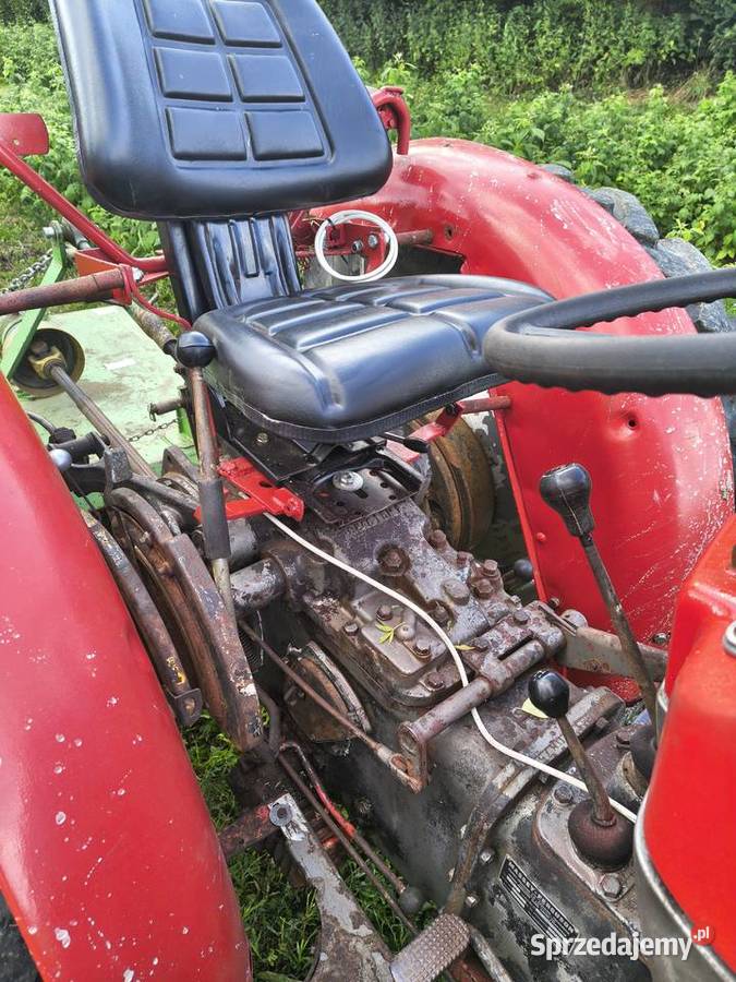 MF Ciągnik rolniczy SADOWNICZY Massey Ferguson lubelskie Żółkiewka-Osada