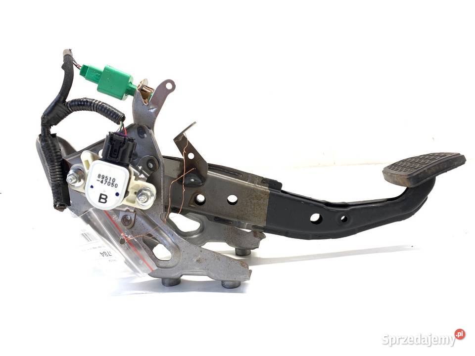 PEDAŁ HAMULCA LEXUS CT 8951047050 18 99 DŹWIGNIA Pedały