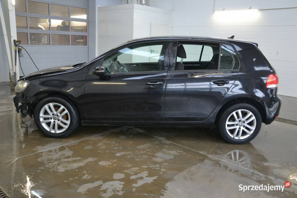 Volkswagen Golf 16 tdi 105 ekonomiczny nawigacja