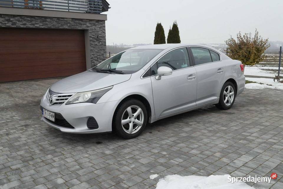 Avensis 2012 Kupiony w Polsce II właściciel aluminiowe felgi Słomniki sprzedam
