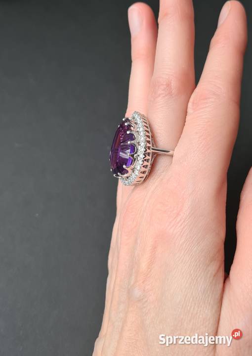 Srebrny pierścionek z ametystem i moissanitami mazowieckie Otwock