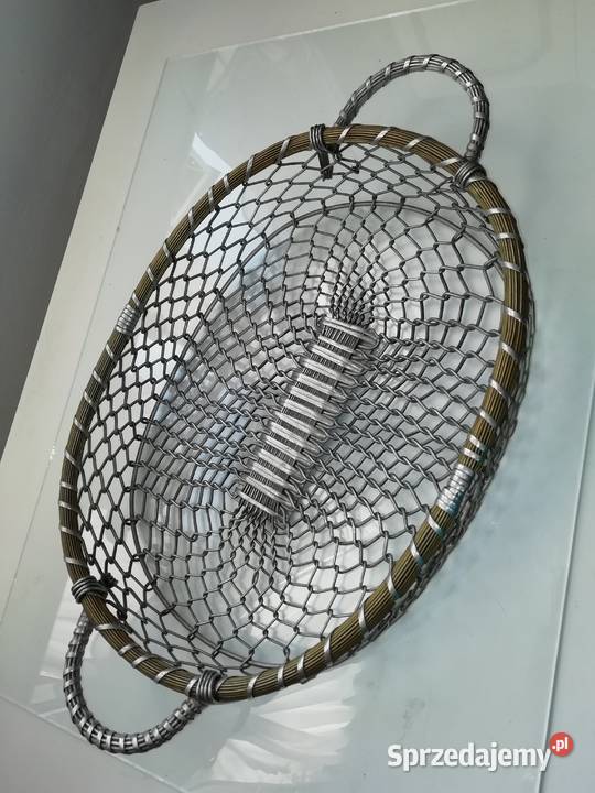 Piękna patera na owoce metaloplastyka