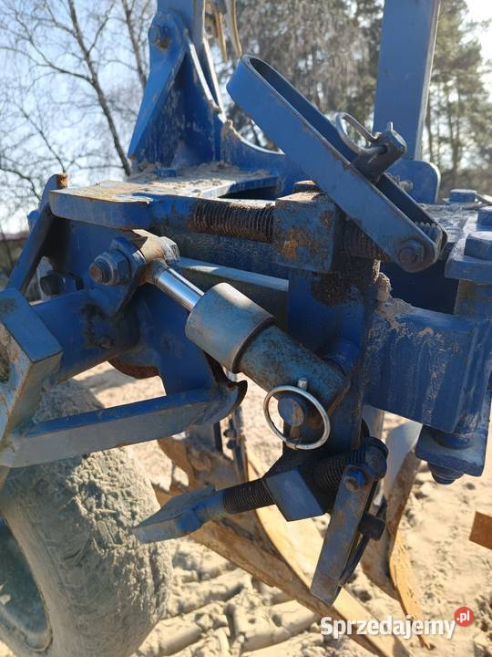 Pług obrotowy Frost Rolnictwo Włoszczowa