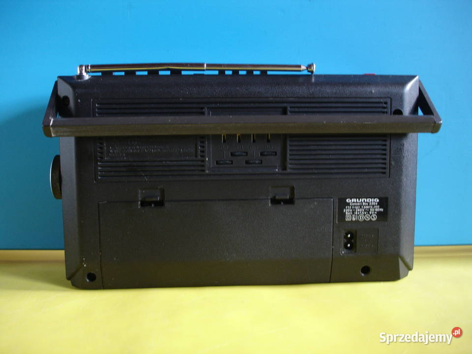 Radio GRUNDIG Concert Boy 220 Zielona Góra