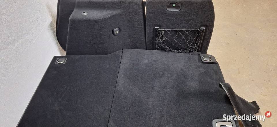 Kompletny środek bagażnika Mercedes Tapicerki samochodowe Sandomierz