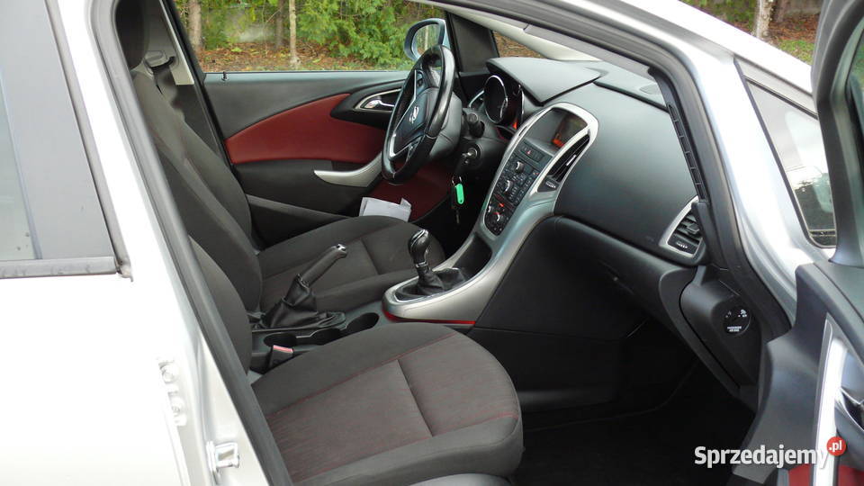 OPEL ASTRA J 16 benzyna 2011r Sprowadzony Sokółka sprzedam
