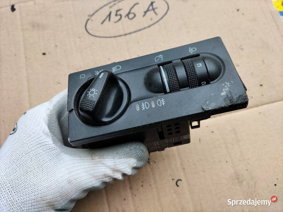 VW GOLF 3 MK3 1H69415322817 WŁĄCZNIK WYŁĄCZNIK osobowe Kamień-Kolonia