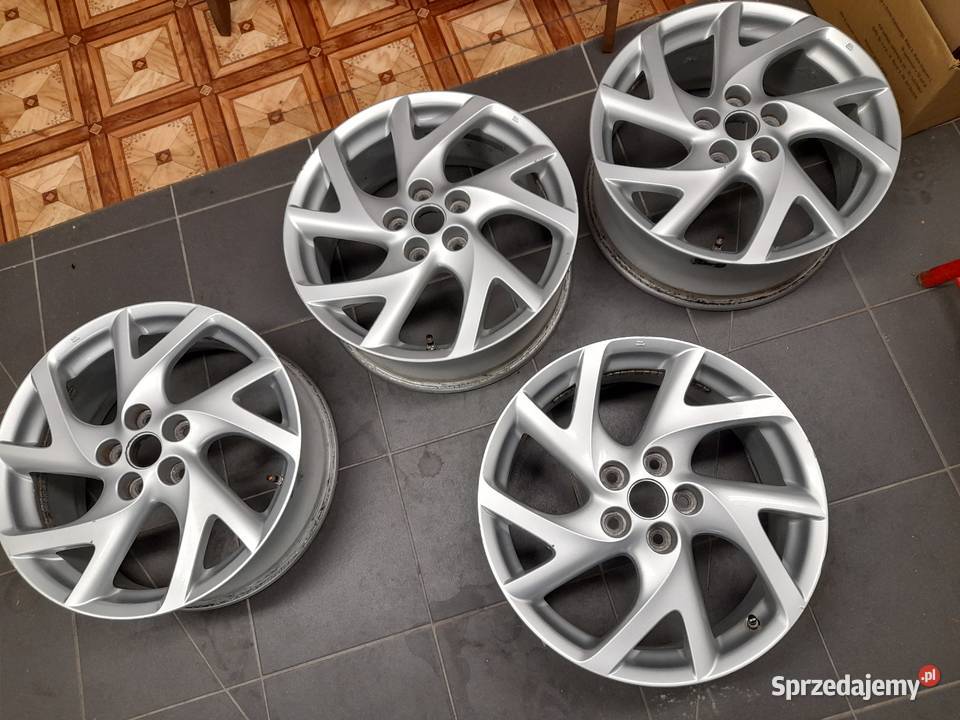 Felgi Mazda 18 1143 ET 60 Knieja sprzedam