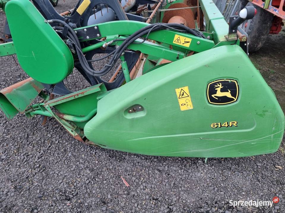 Heder kombajnu John Deere 614R uszkodzony uszkodzony Przedecz