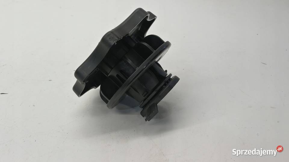 ŚRUBA KOŁA ZAPASOWEGO AUDI A4 B8 A5 8K0804899 osobowe Przystajń