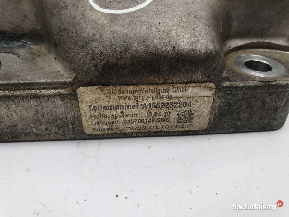 Mercedes W204 63 V8 AMG ŁAPA SILNIKA mocowanie