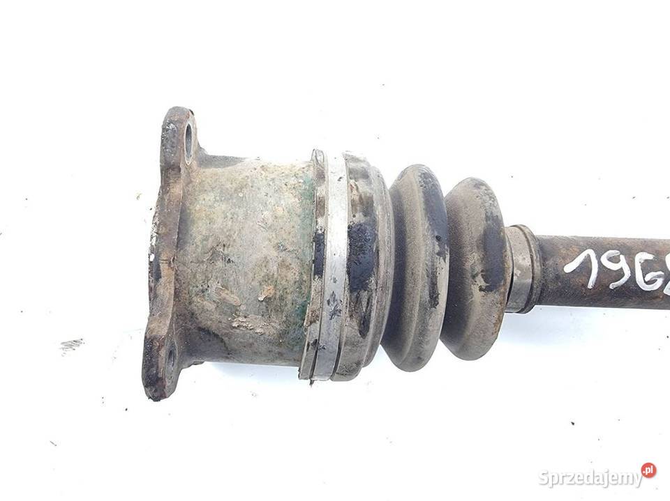 PÓŁOŚ PRAWA PRZÓD MITSUBISHI PAJERO III V80 Lipno sprzedam