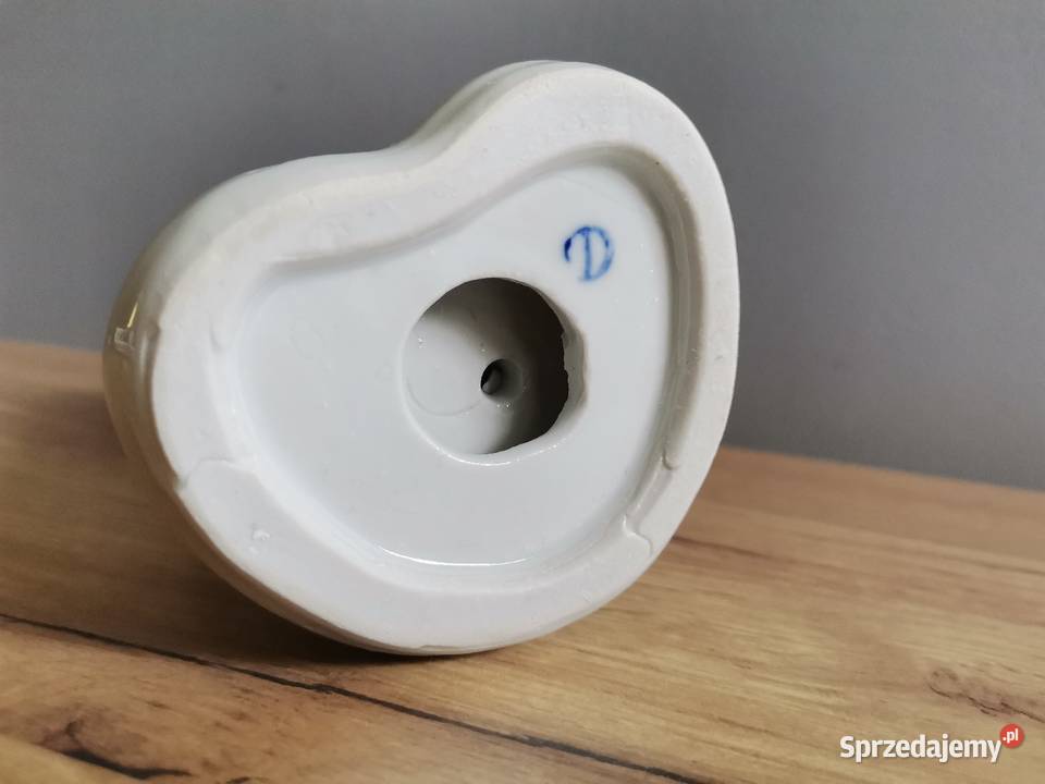 Stara figurka Chłopiec z Psem porcelana Bytom