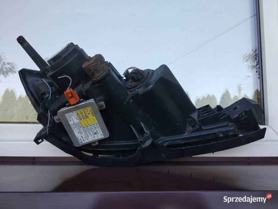 Mazda 3 BK lampy przednie reflektory przód xenon osobowe Sieradz