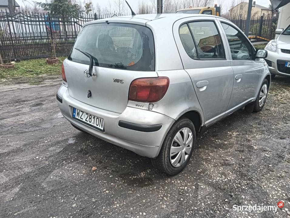 Toyota yaris 10 benzyna 4 cyl wspomaganie nieuszkodzony Yaris Sochaczew