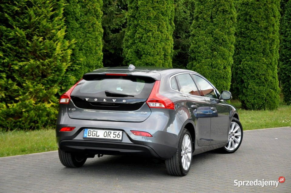 Volvo V40 16d115LiftXenonLedVirtualKameraParkt system Start-Stop Ostrów Mazowiecka sprzedam