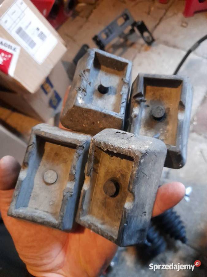 Łapywsporniki do podnoszenia auta BMW Z4 e85 Białystok