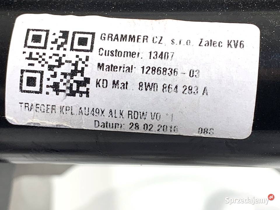 PODŁOKIETNIK AUDI A4 B9 Kombi 8W0864283A