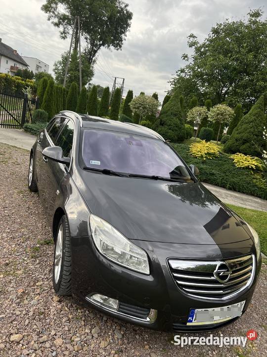Opel Insignia 20 CDTI COSMO Rok produkcji 2011