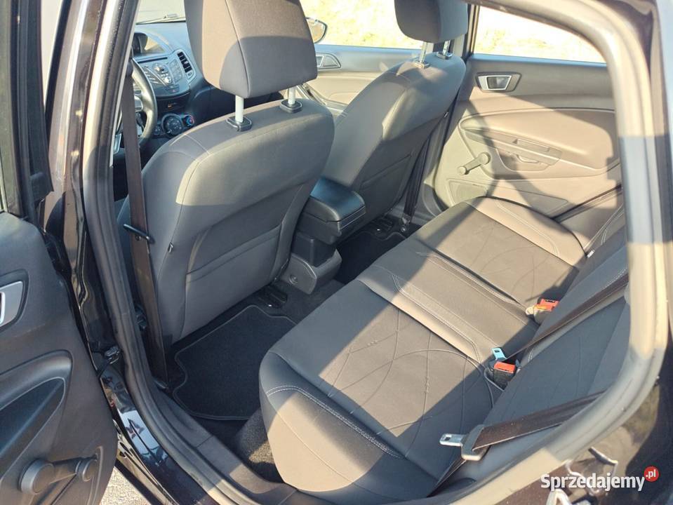 Ford Fiesta MK7 125 b 82 niski przebieg Hatchback wielkopolskie Borek Wielkopolski