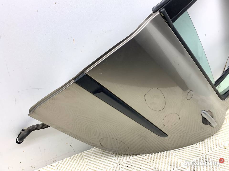 DRZWI LEWY TYŁ RENAULT CLIO III Hatchback 0514 osobowe