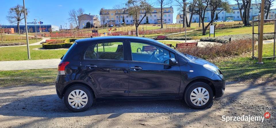 Toyota Yaris II 10 VVTi 2010r salon nieuszkodzony Tczew sprzedam