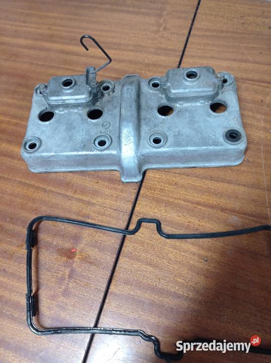 Pokrywa zaworowa Kawasaki ZZR 600 łódzkie Łubno