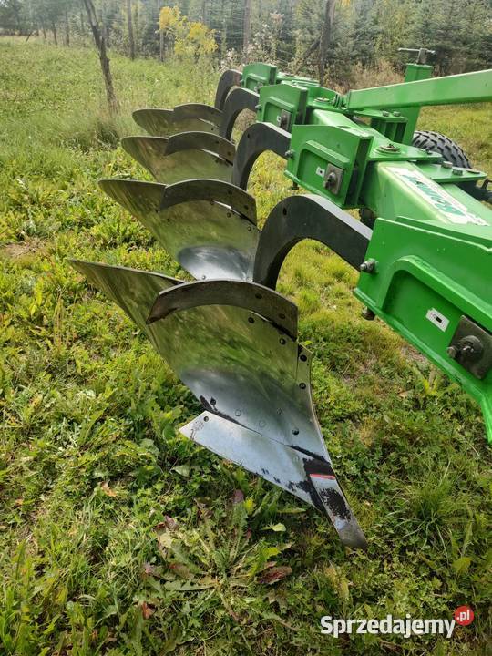 Pług zagonowy 4skibowy hydraulicznie regulowany Skała