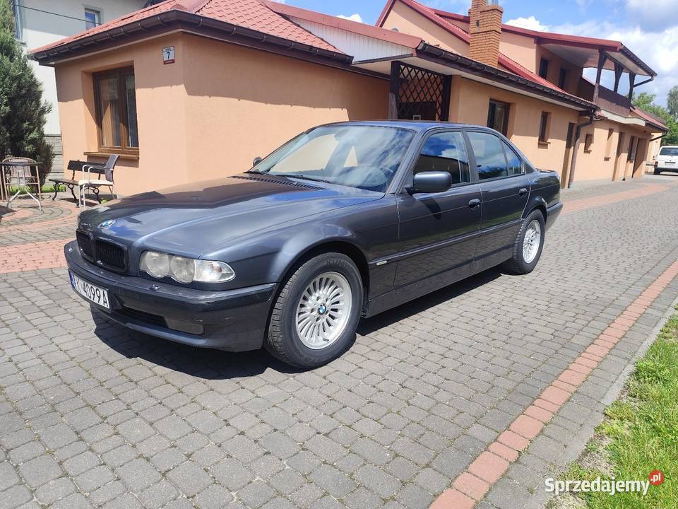 BMW 7 e 36 e 38 sedan 28 ccm gaz skrzynia Kielce